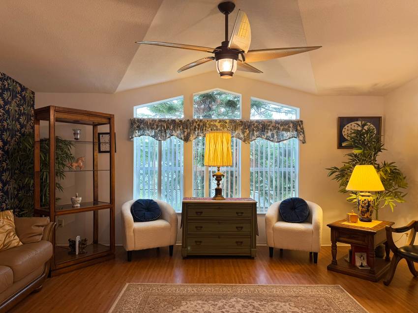 105 Bougenvilea Terrace a Parrish, FL Mobile or Manufactured Home for Sale